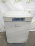 Forma Scientific 3110 CO2 Water Jacketed Incubator - 39752