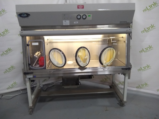 Nuaire NU-PR797-600 Pharmagard Isolator Chamber Glovebox - 58576