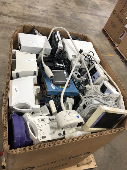 Lot of 80 pcs of Medical Equipment