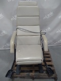 Midmark 413 Procedure Chair - 77256