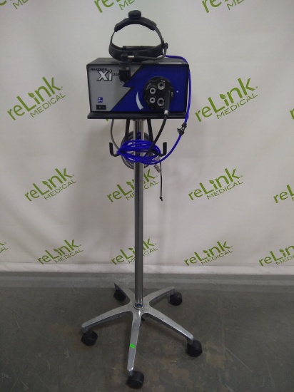 BFW, Inc. 3000 BFW Model Xi Light Source / Illiminator - 112827
