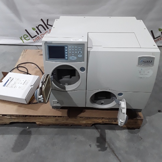 BioMerieux Vitek2 compact automated ID/AST instrument - 010473
