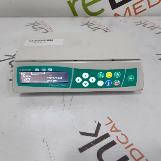 B. Braun Infusomat Space w/Pole Clamp & AC Adapter Infusion Pump - 312332