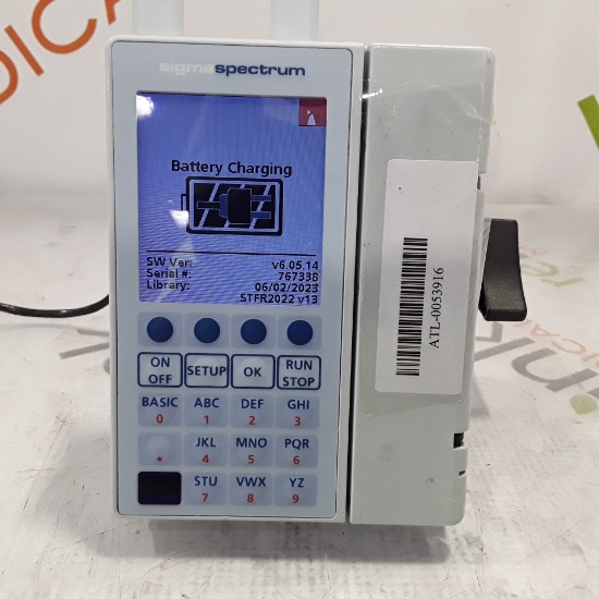 Baxter Sigma Spectrum 6.05.14 with A/B/G/N Battery Infusion Pump - 332360