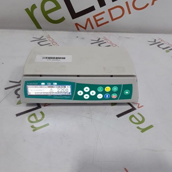 B. Braun Infusomat Space w/Pole Clamp & AC Adapter Infusion Pump - 312002
