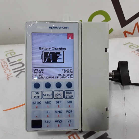 Baxter Sigma Spectrum 6.05.14 with B/G Battery Infusion Pump - 352745