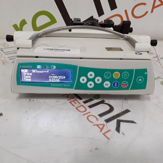 B. Braun Infusomat Space w/Pole Clamp Infusion Pump - 363149