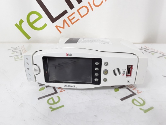 Masimo Radical 7 Pulse Oximeter w/ Base - 422098