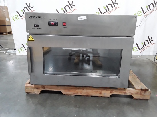 Skytron SS201-J2G Warming Cabinet - 400511