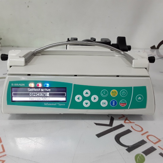 B. Braun Infusomat Space w/Pole Clamp & AC Adapter Infusion Pump - 419379