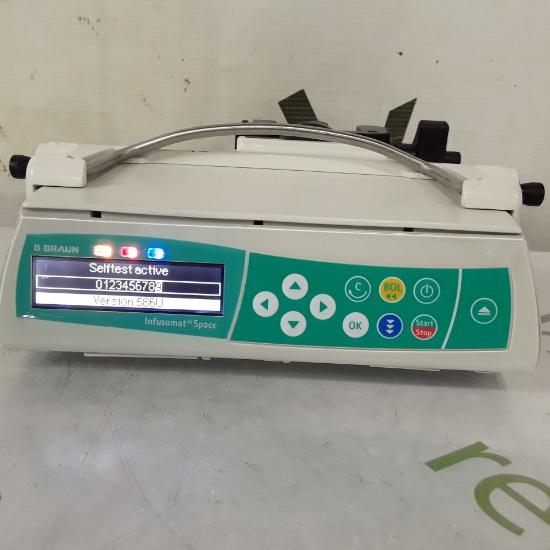 B. Braun Infusomat Space w/Pole Clamp Infusion Pump - 416986