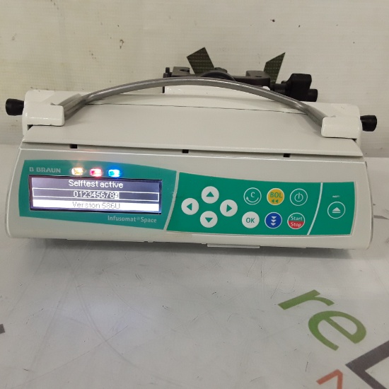 B. Braun Infusomat Space w/Pole Clamp Infusion Pump - 416925