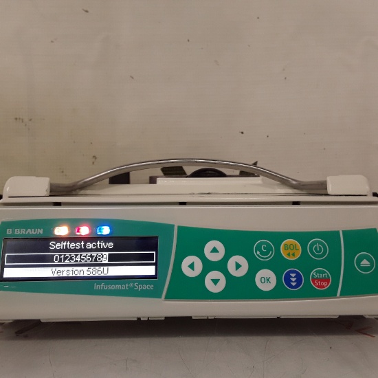 B. Braun Infusomat Space w/Pole Clamp & AC Adapter Infusion Pump - 419402