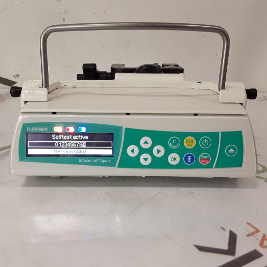 B. Braun Infusomat Space w/Pole Clamp Infusion Pump - 417746
