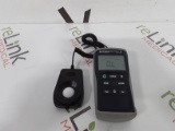 Extech Instruments Easy View 30 Light Meter - 425181