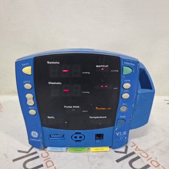 GE Healthcare Dinamap V100 - NIBP, Temp Vital Signs Monitor - 445742