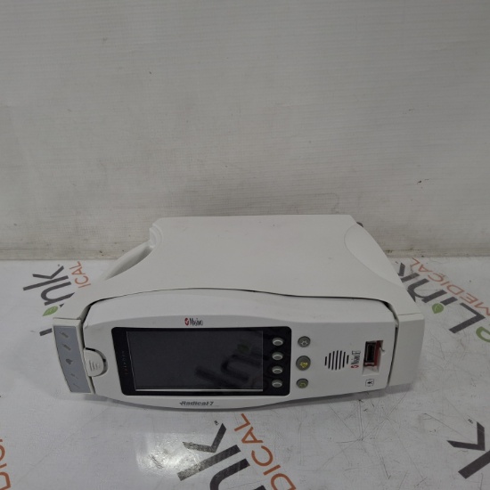 Masimo Radical 7 Pulse Oximeter w/ Base - 436719