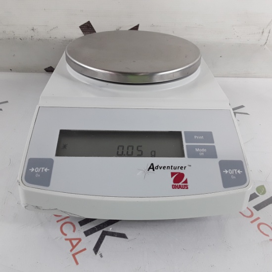 Ohaus ARA520 Adventurer Precision Scale - 414875