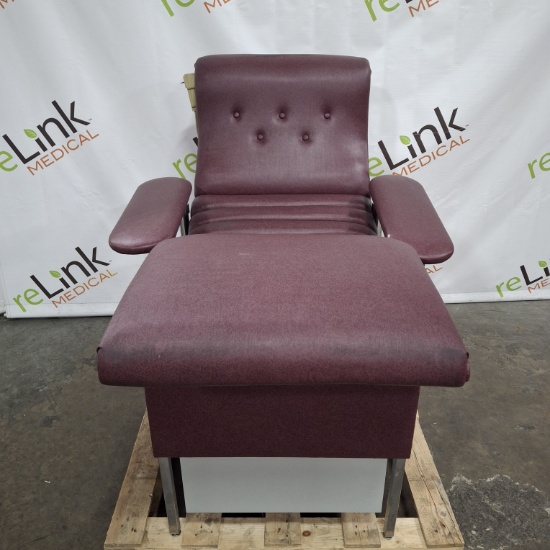 Dacor Manufacturing, Inc. 5R5211 Original Blood Donor Chair - 446025