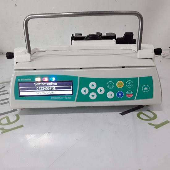 B. Braun Infusomat Space w/Pole Clamp Infusion Pump - 417962
