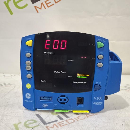 GE Healthcare Dinamap V100 - NIBP, SpO2, Temp Vital Signs Monitor - 451800