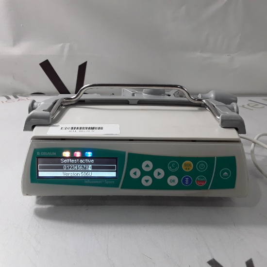 B. Braun Infusomat Space w/Pole Clamp & AC Adapter Infusion Pump - 435224