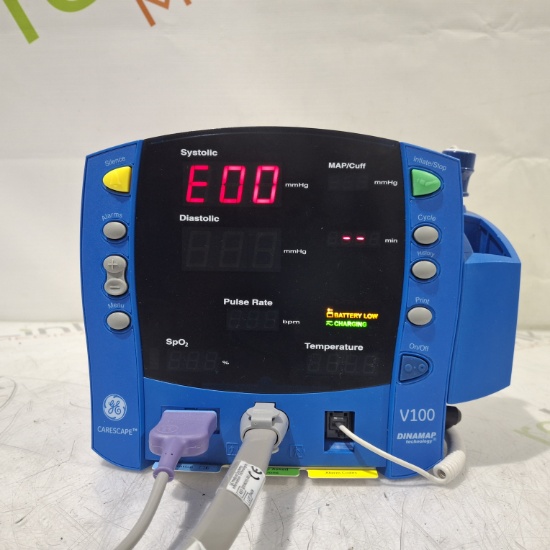 GE Healthcare Dinamap V100 - NIBP, SpO2, Temp Vital Signs Monitor - 451824