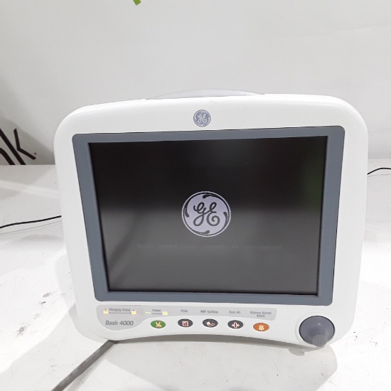 GE Healthcare Dash 4000 - Masimo SpO2 Patient Monitor - 427413