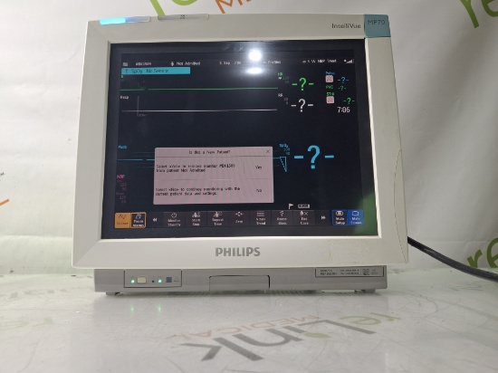 Philips IntelliVue MP70 Patient Monitor - 452213