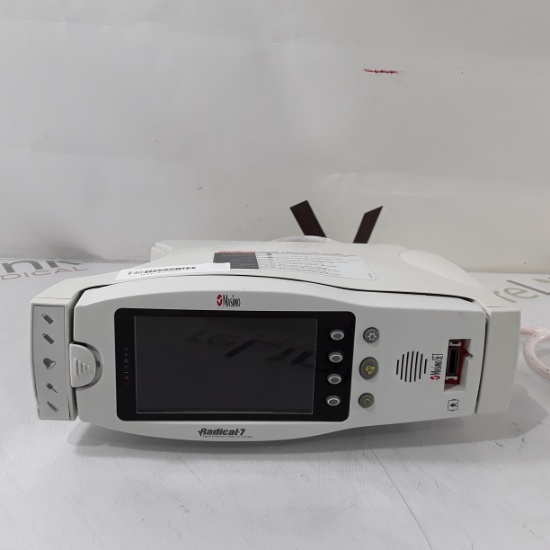 Masimo Radical 7 Pulse Oximeter w/ Base - 397800