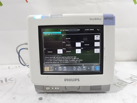 Philips IntelliVue MP5SC Fast SpO2, NIBP Spot Check Monitor - 428780