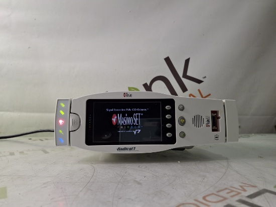 Masimo Radical 7 Pulse Oximeter w/ Base - 453222