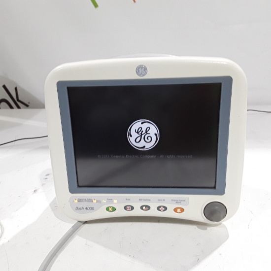 GE Healthcare Dash 4000 - Masimo SpO2 Patient Monitor - 427257