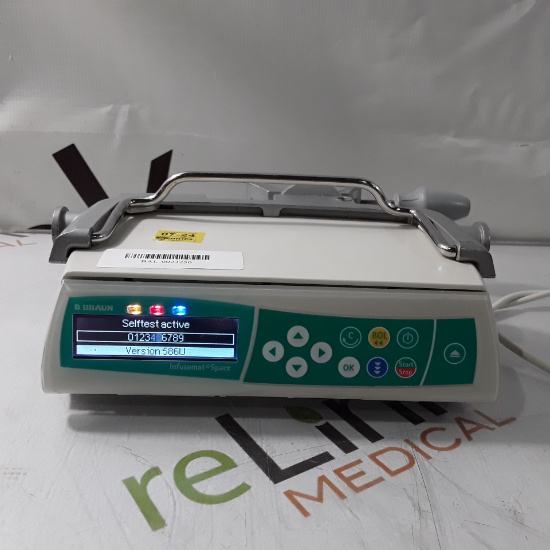 B. Braun Infusomat Space w/Pole Clamp Infusion Pump - 435240