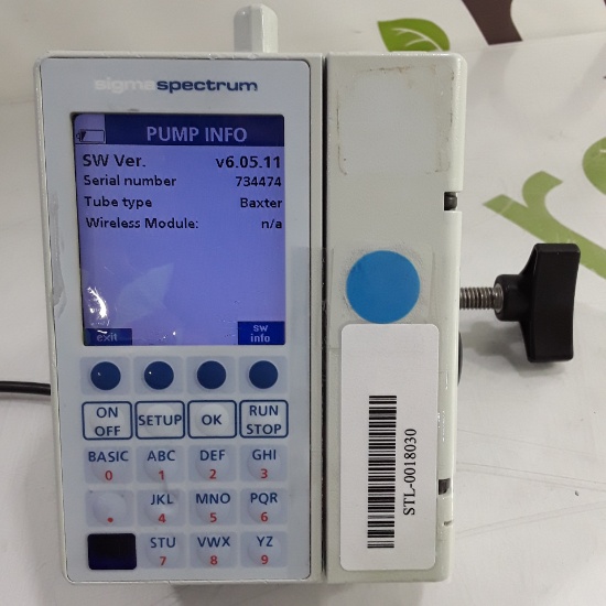 Baxter Sigma Spectrum 6.05.11 with B/G Battery Infusion Pump - 421392