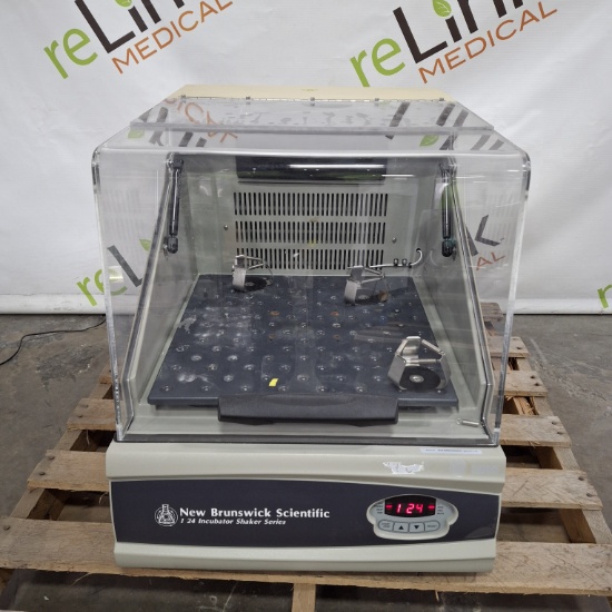 New Brunswick Scientific I-24 Incubator Shaker - 492493