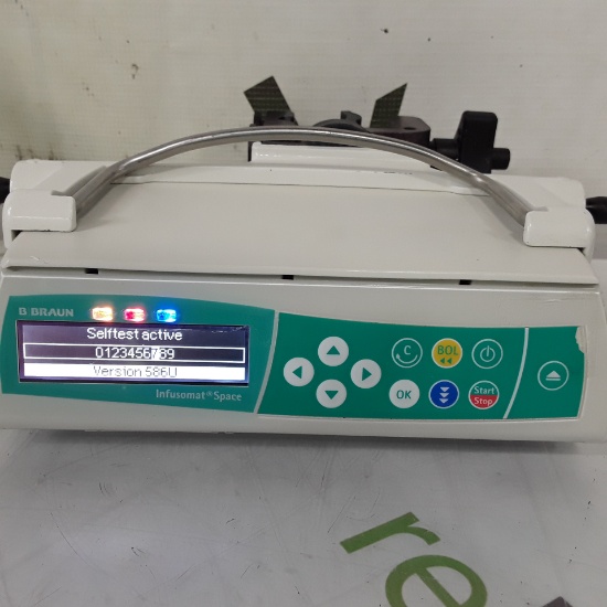 B. Braun Infusomat Space w/Pole Clamp Infusion Pump