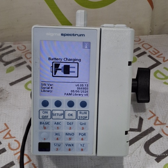 Baxter Sigma Spectrum 6.05.13 with B/G Battery Infusion Pump - 481921