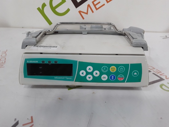 B. Braun Infusomat Space w/Pole Clamp Infusion Pump - 435835
