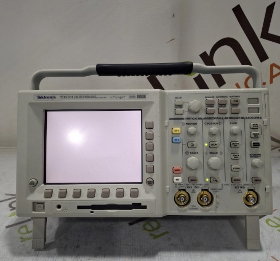 Tektronix TDS 3012B Digital Phosphor Oscilloscope - 492383