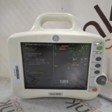 GE Healthcare Dash 3000 - GE/Nellcor SpO2 Patient Monitor - 497638