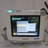 Philips IntelliVue MP5T Patient Monitor - 521694