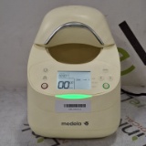 Medela 87115 Waterless Milk Warmer - 520130