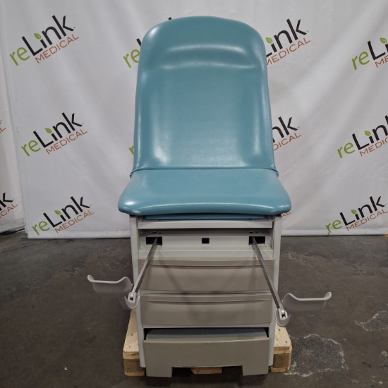 Brewer 5000 Access Exam Table - 690340