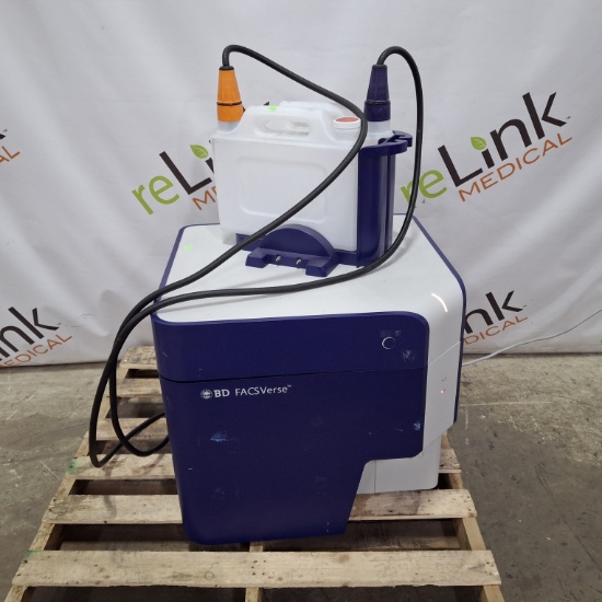 Becton Dickinson FACSVerse Flow Cytometer - 677662