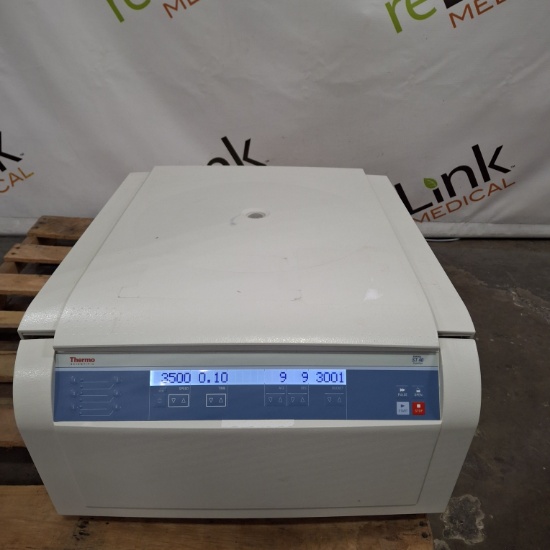 Thermo Scientific Sorvall ST 40 Centrifuge - 673286