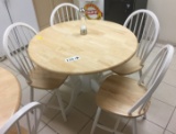 Coaster Table w/ 4 Matching Chairs