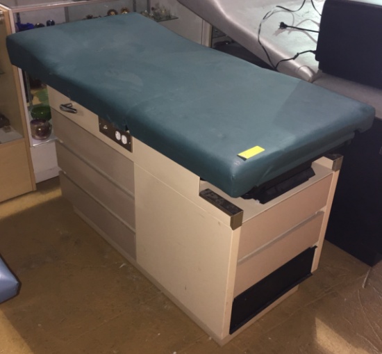 Enochs Exam Table