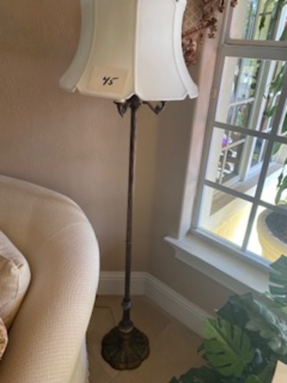 FLOOR LAMP METAL