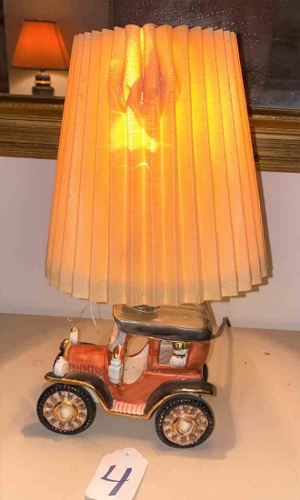 Classic Car Lamp 7"